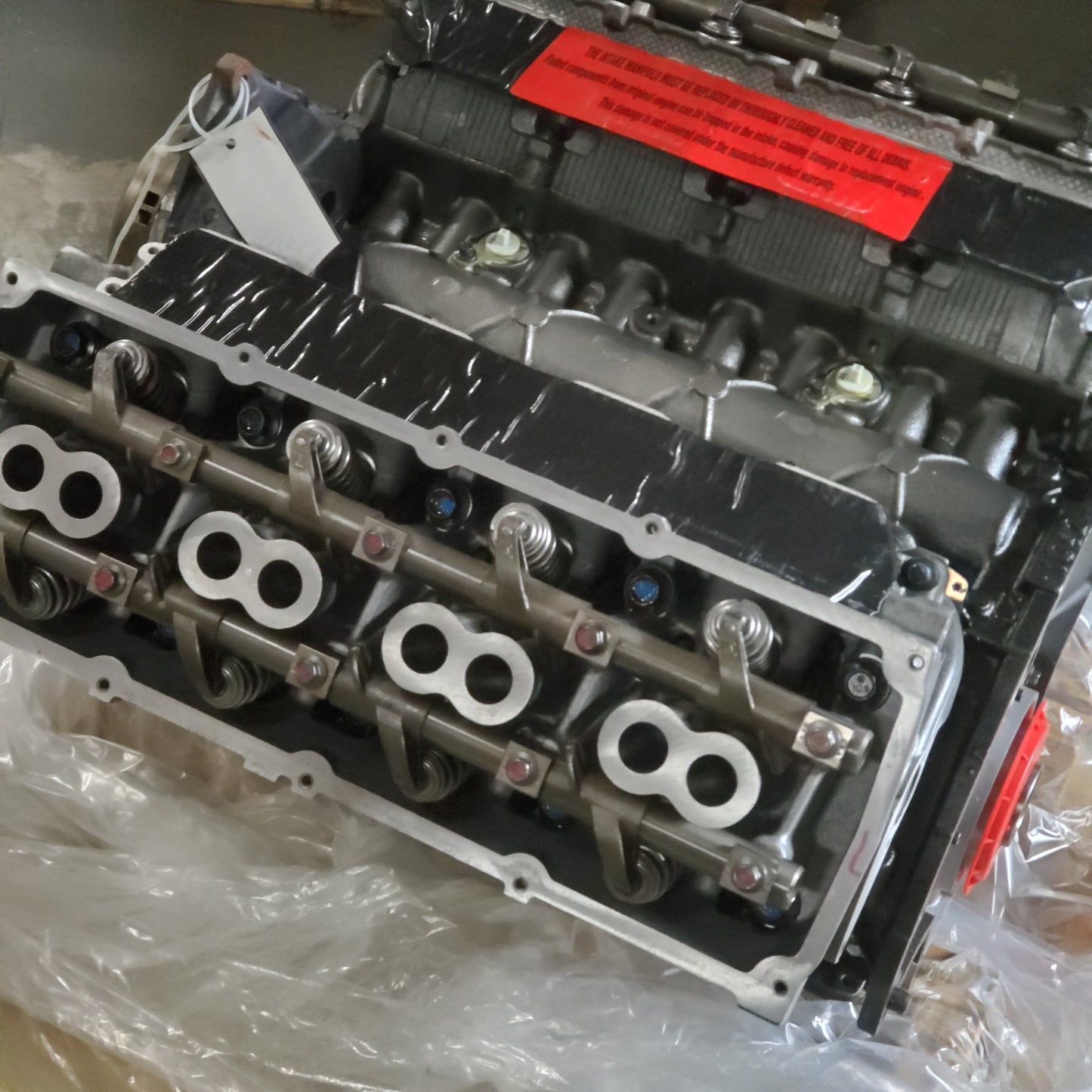 DODGE Ram Long Block V8 Engine Genuine Hemi 2500/3500 5.7L L5709THDCR (Remanufactured)