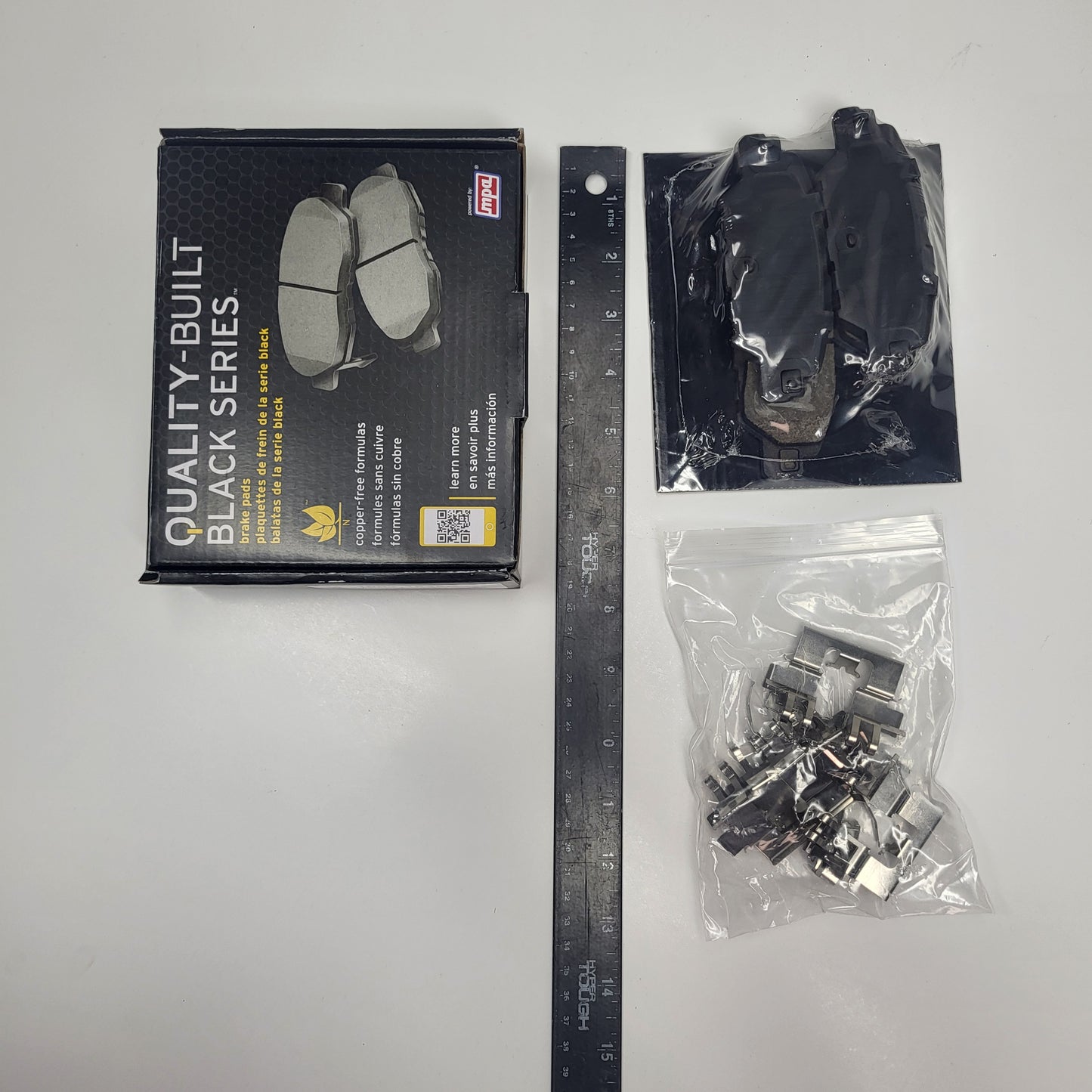 QUALITY-BUILT Ceramic Disc Brake Pad Set Black Rear 1003-1846C