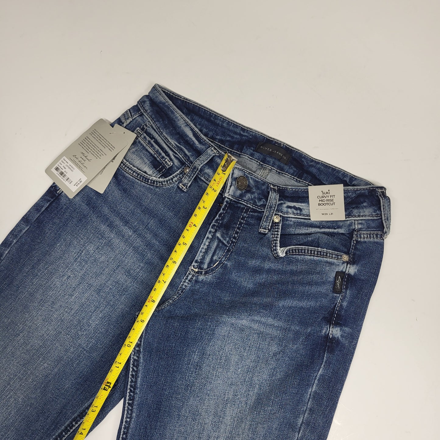 SILVER JEANS CO. Suki Curvy Fit Mid Rise 30th Anniversary Bootcut 29/31 Indigo