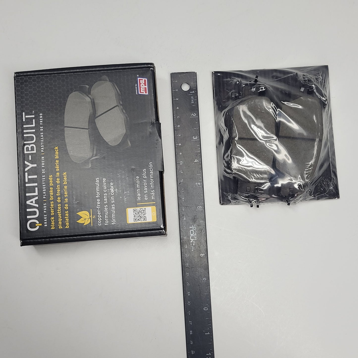 QUALITY-BUILT Ceramic Disc Brake Pad Set Black Rear 1003-2037C