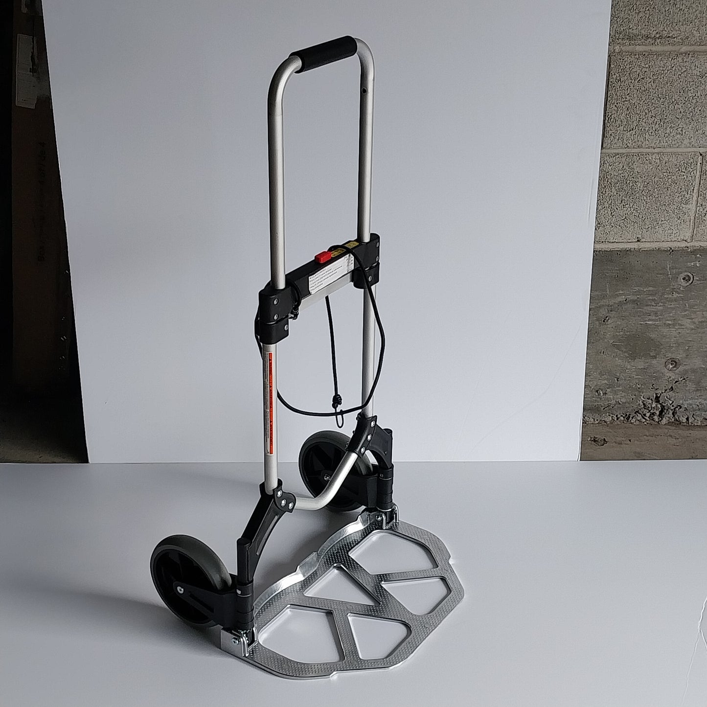 VESTIL Folding Hand Truck/Uline Static Capacity: 250 lbs. Model: FHC-250