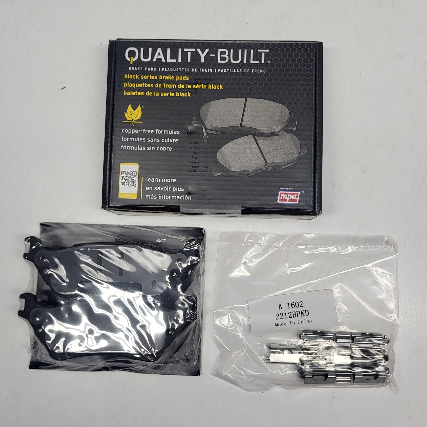 QUALITY-BUILT Ceramic Disc Brake Pad Set Black Rear 1003-1602C