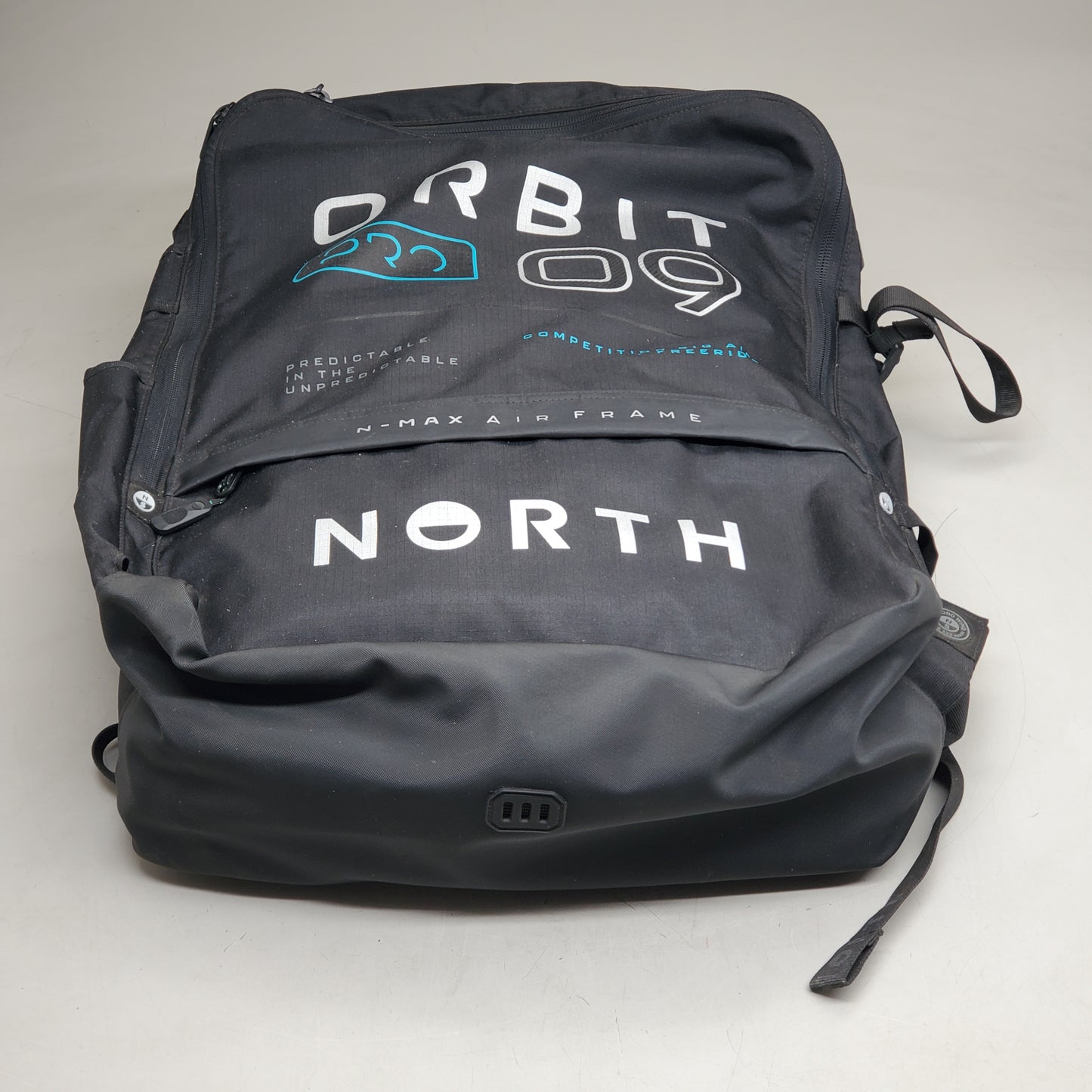 NORTH Orbit Pro N-max Air Frame Big Air Kite Freeride 5-strut SZ 08 85000.240010 Black / White / Aqua