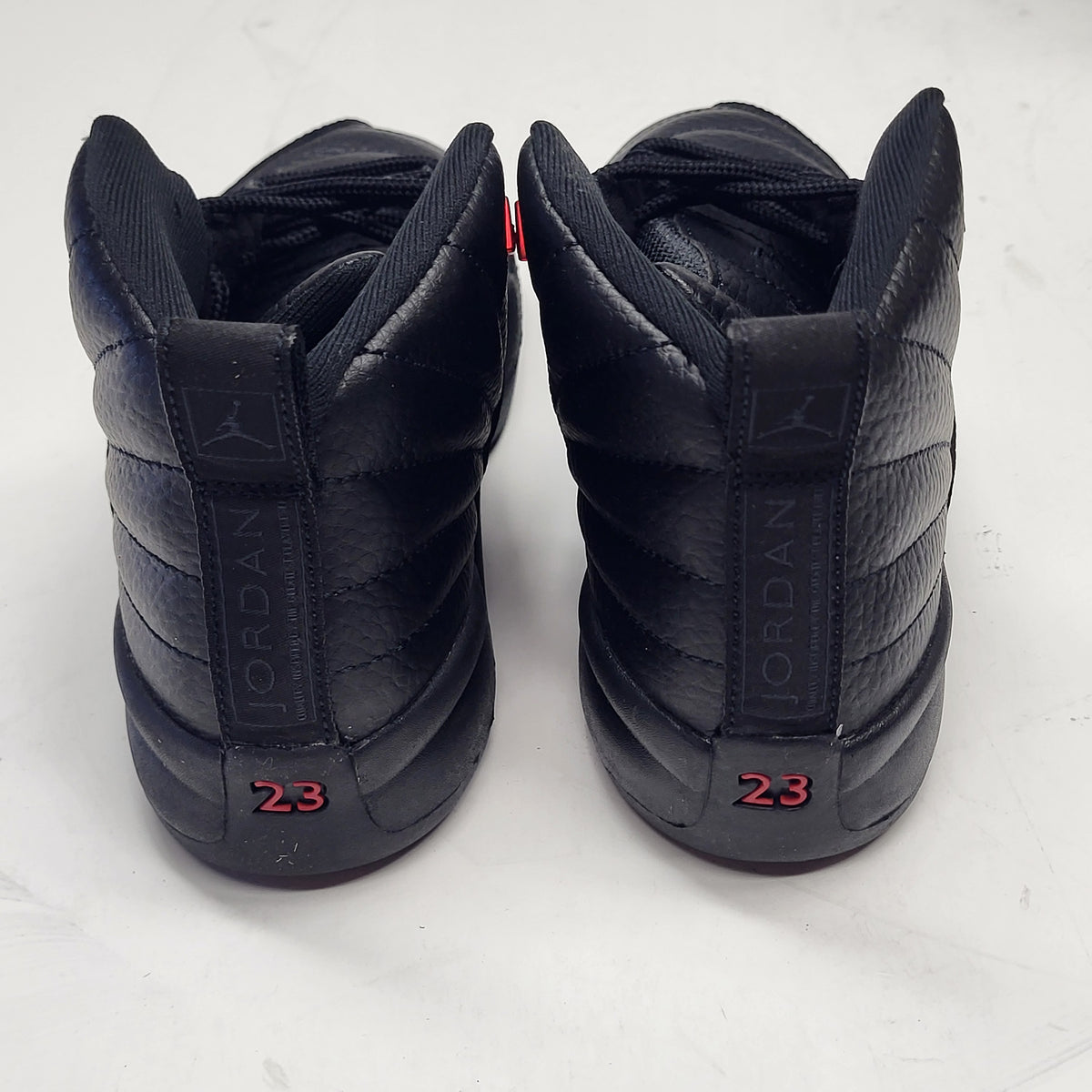 NIKE Jordan 12 Retro Bloodline Kids Sz 2Y Black/Varsity Red 151186 003