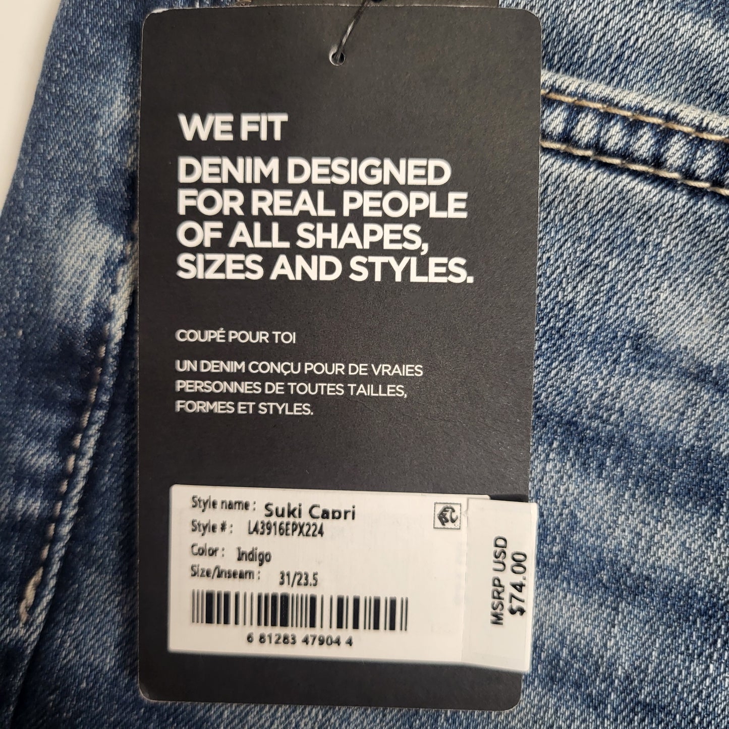 SILVER JEANS CO. Suki Curvy Fit Mid Rise Capri Sz 31/23.5 Light Indigo L43916EPX224
