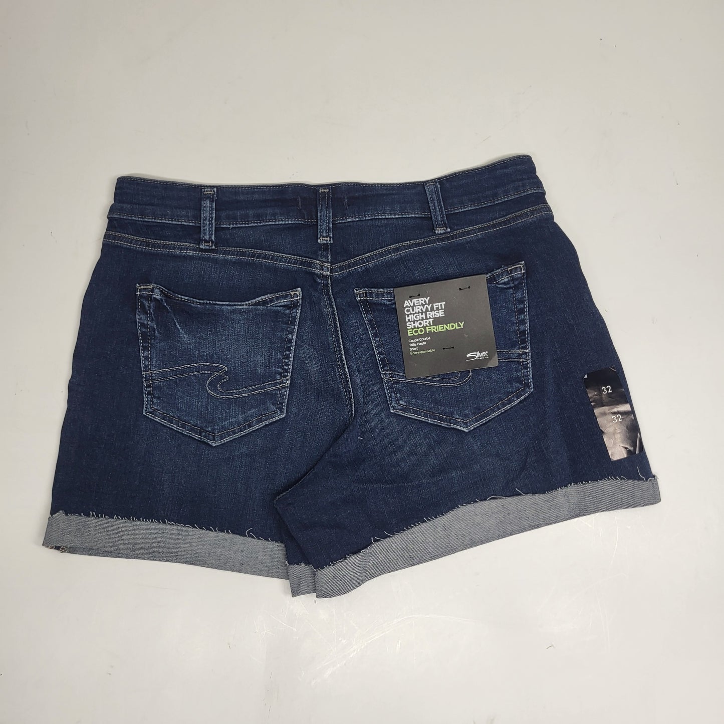 SILVER JEANS CO. Avery High Rise Eco Friendly Shorts Sz 32/4 Indigo L54912EPX435