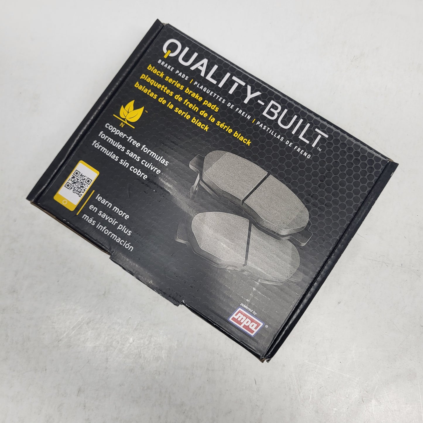 QUALITY-BUILT Ceramic Disc Brake Pad Set Black Front 1003-1592C