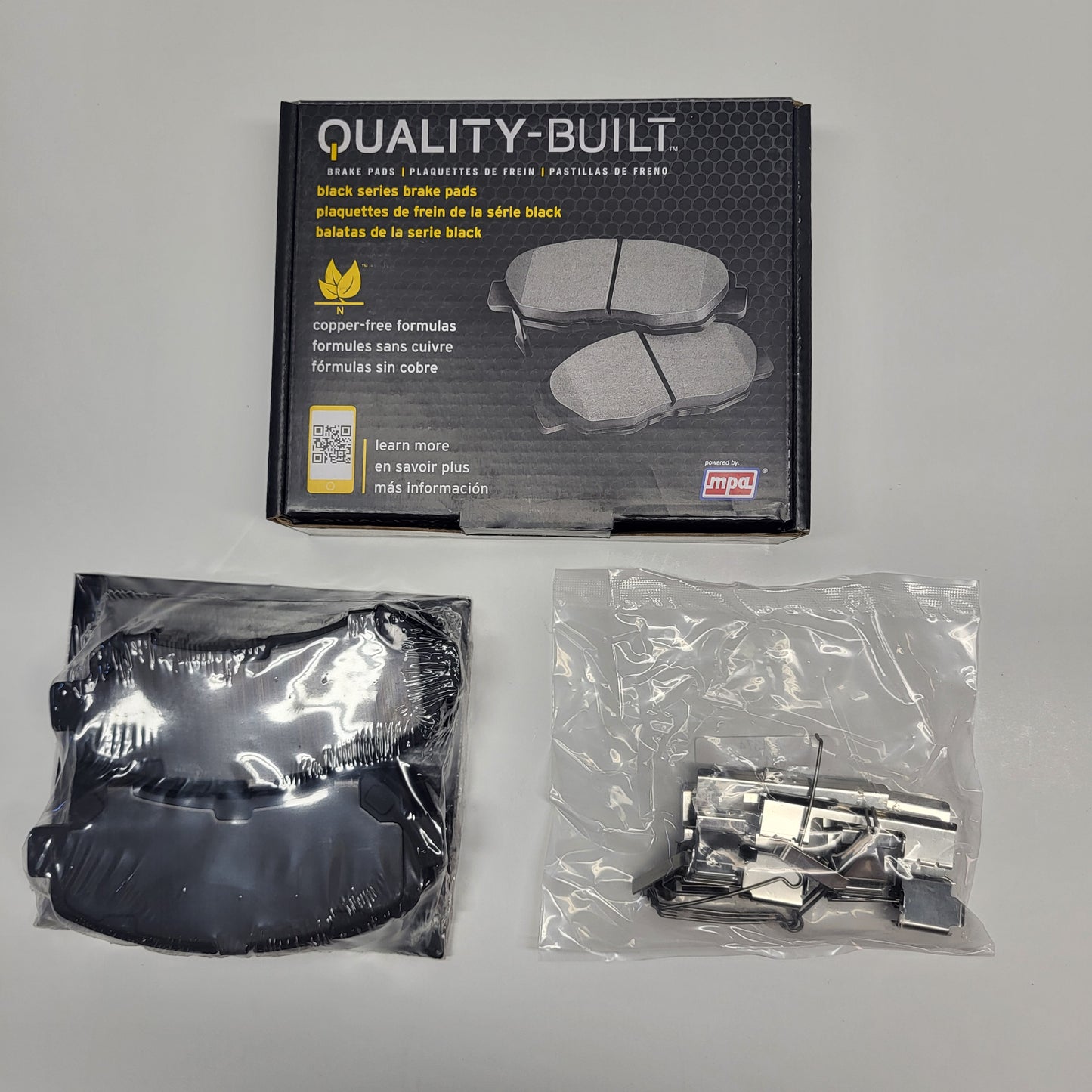QUALITY-BUILT Ceramic Disc Brake Pad Set Black Front 1003-1374C