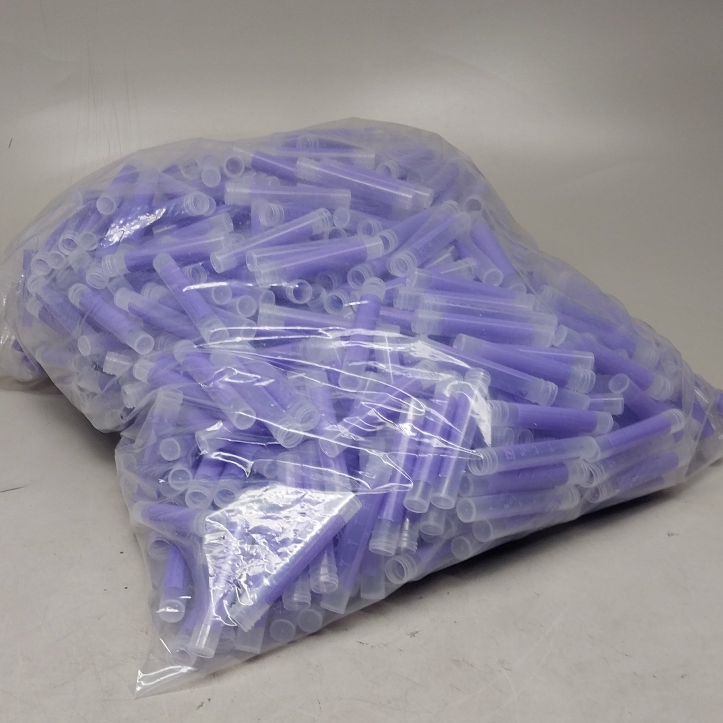 SARSTEDT 1000 Pack Screw Cap Tube Flat Base Size 13 x 82mm Purple 62.550.019