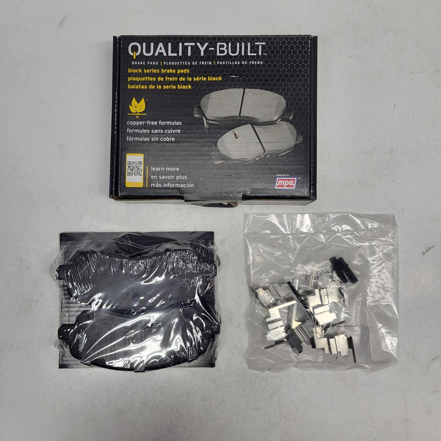 QUALITY-BUILT Ceramic Disc Brake Pad Set Black Front 1003-0866C