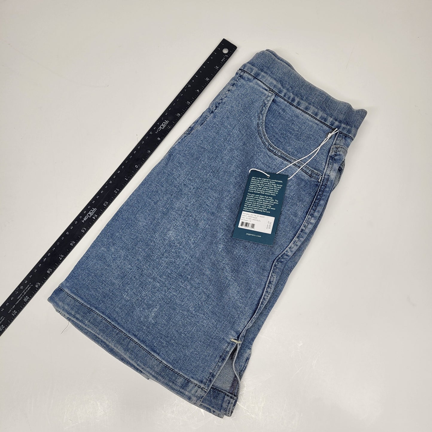 JAG On-the-go Mid Rise Pull-On Skort Womens Sz 10 Silver Lake J3101CSA220