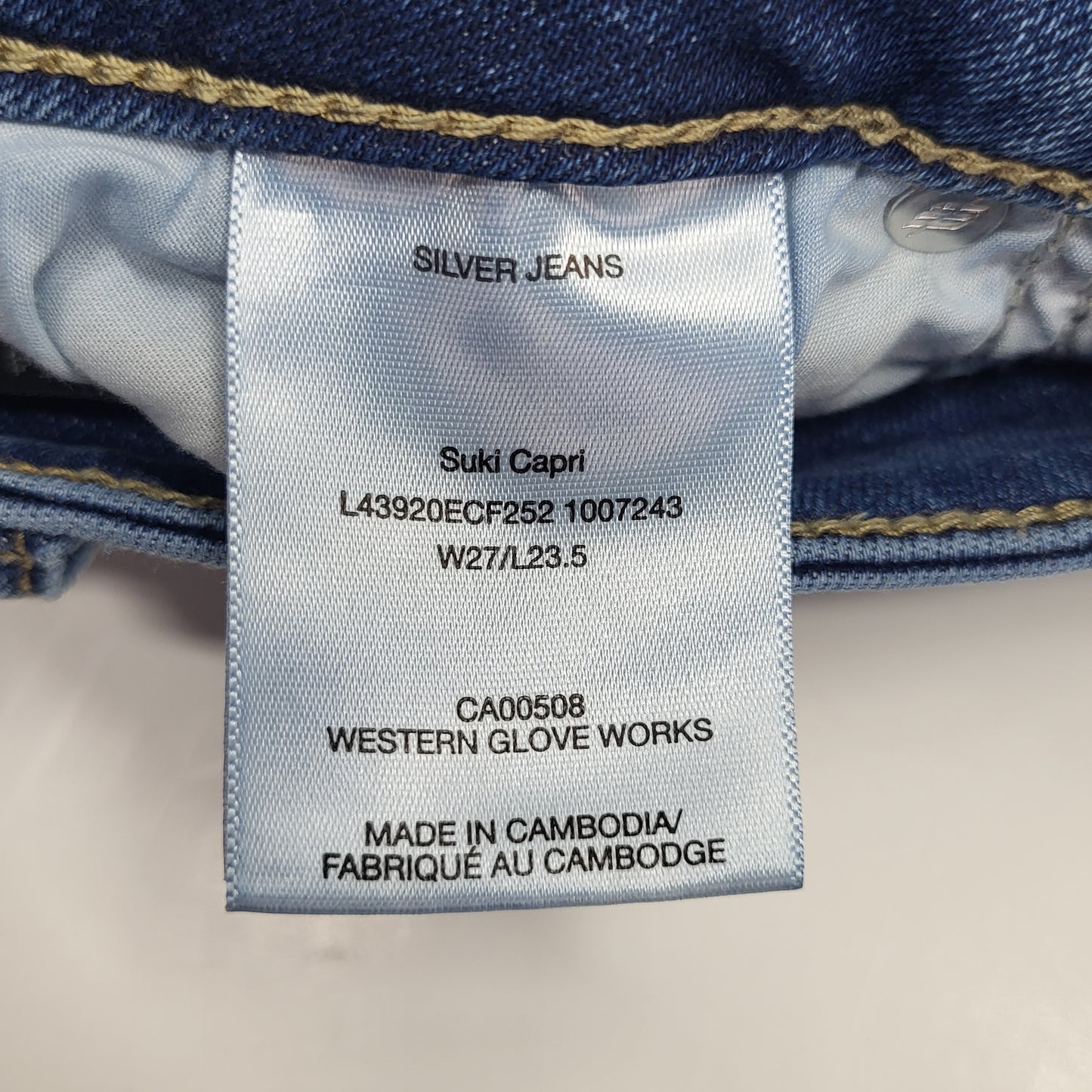 SILVER JEANS CO. Suki Mid Rise Capri Women's Sz 27/23.5 Indigo L43920ecf252