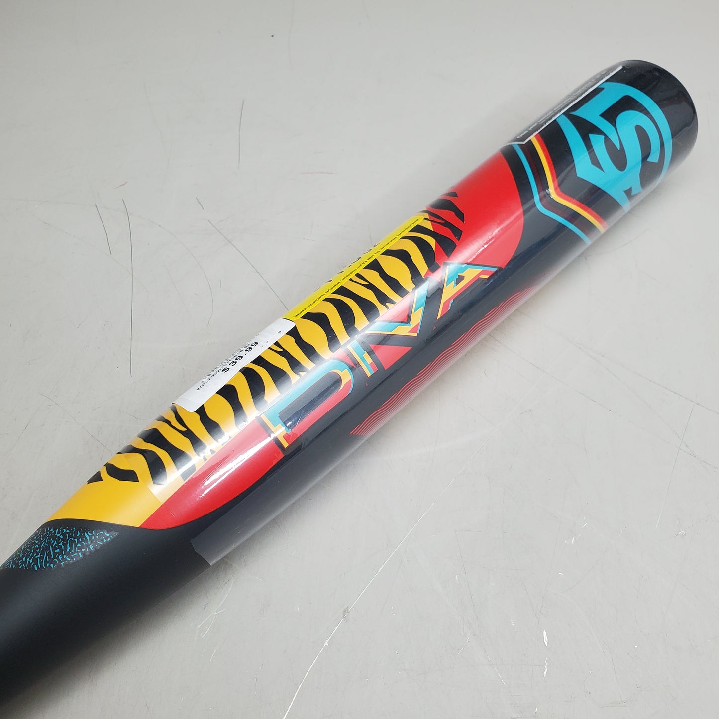 LOUISVILLE SLUGGER Diva Fastpitch Softball Bat 30IN/18.5OZ Black/Multi WBL255201018530