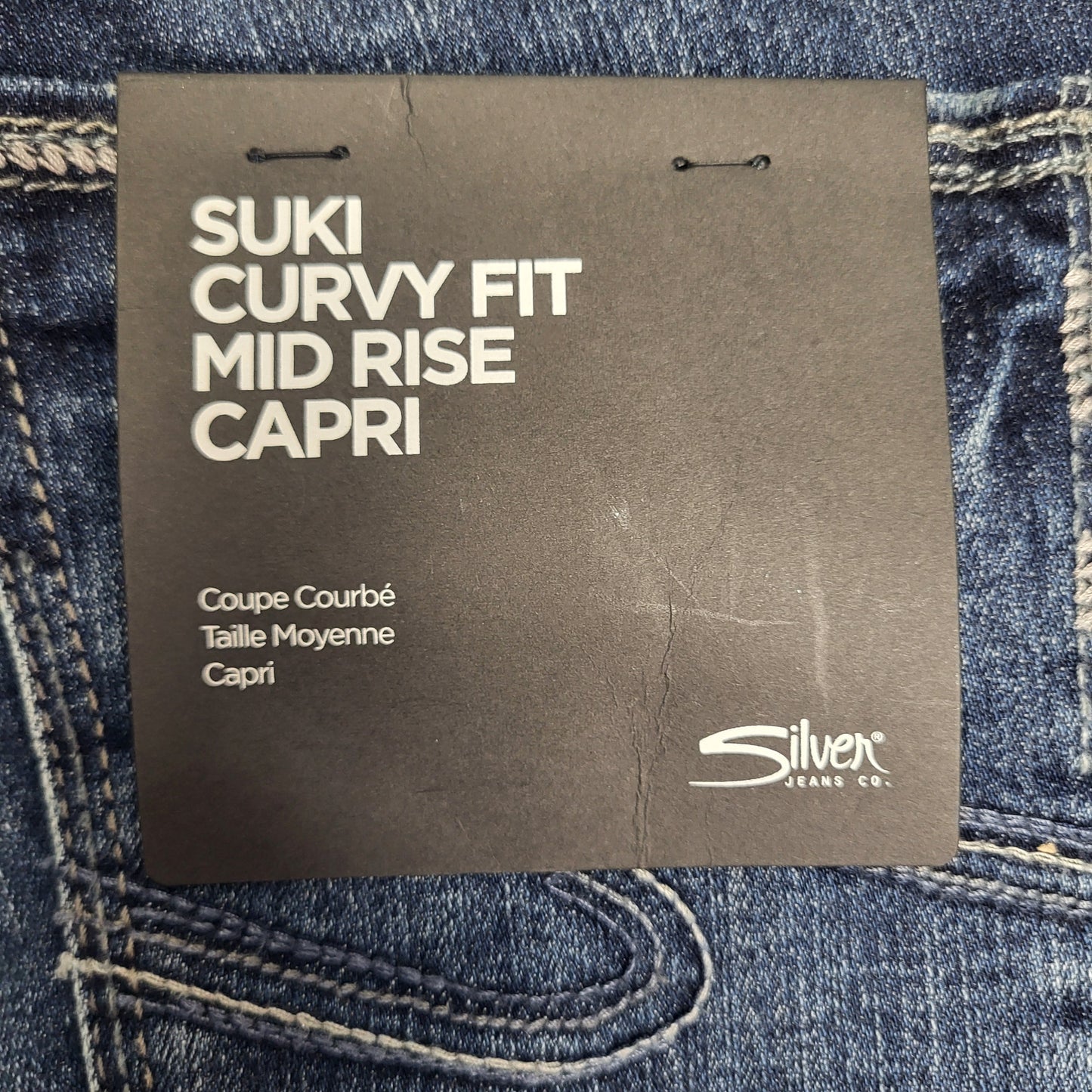 SILVER JEANS CO Suki Curvy Fit Mid Rise Capri Sz 25/23.5 Indigo L43916SCV389