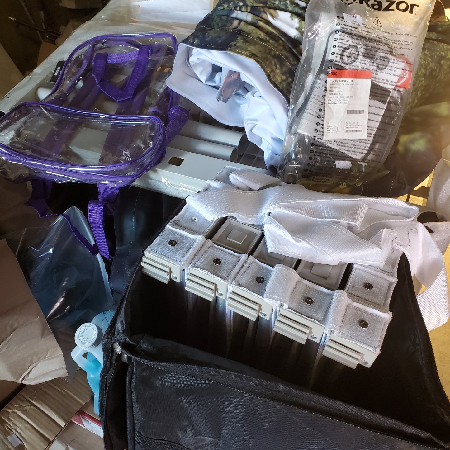 ZA@ Pallet of MIXED Black Nitrile Exam Gloves, Fire Alarm Speaker, Red Pepper, Hand and Body Wash, Caliper, Damprid, Plastic Knives and Etc. (AS-IS)