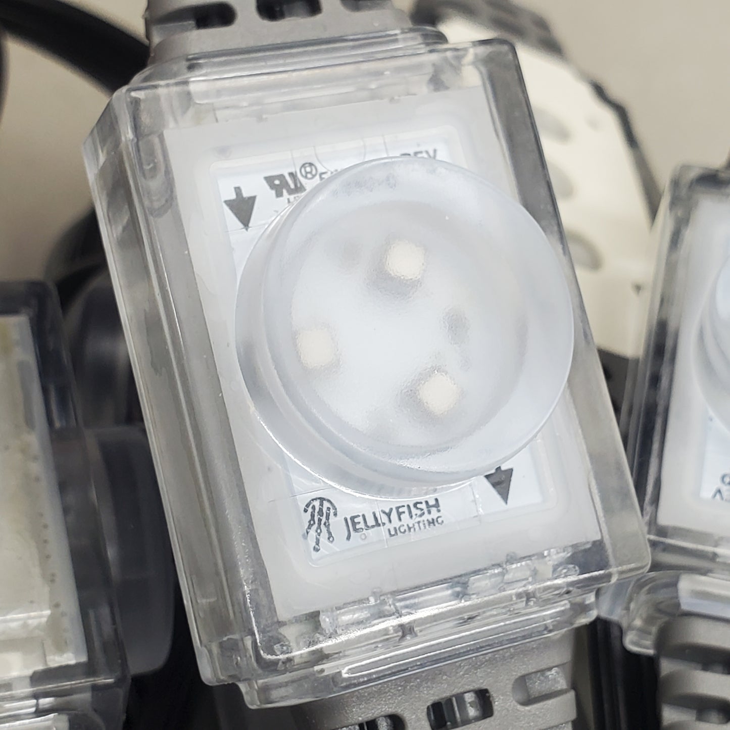 ZA@ JELLYFISH LIGHTING Permanent Outdoor Holiday LED Light Strand 50' JF-LED50-9-4W I