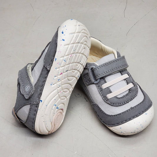 STRIDE RITE SM Sprout Sneaker Shoes Toddler SZ 4.5W Light Grey BB033004