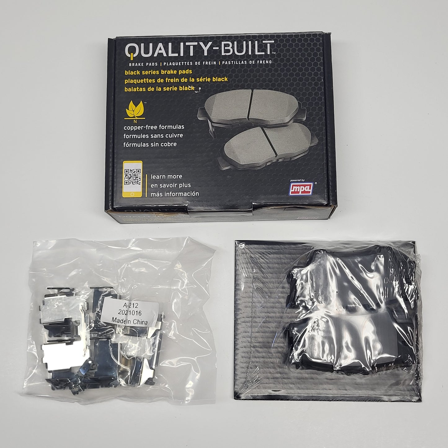 QUALITY-BUILT Ceramic Disc Brake Pad Set Black Rear 1003-1212AC