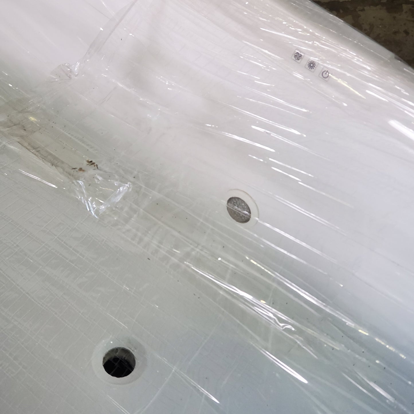 WOODBRIDGE 67” Freestanding Air Bubble Soaking Tub - White w/ Black Drain