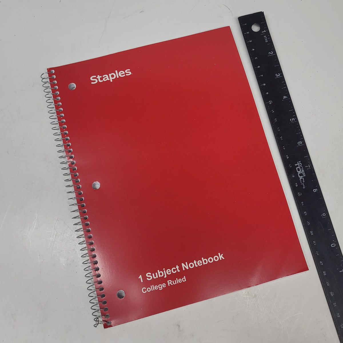ZA@ STAPLES (12 PACK) 1 Subject College Ruled Notebooks 70 Sheets Red ST27503