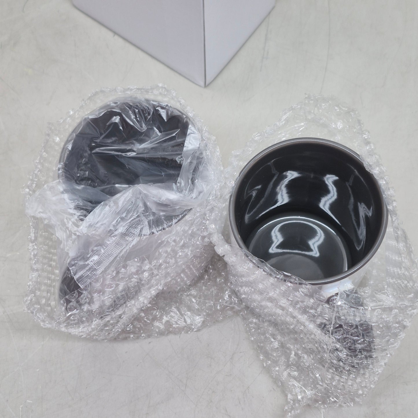 CRICUT (2) Beveled Ceramic Mug Blank 15 oz White/Gray 2009330