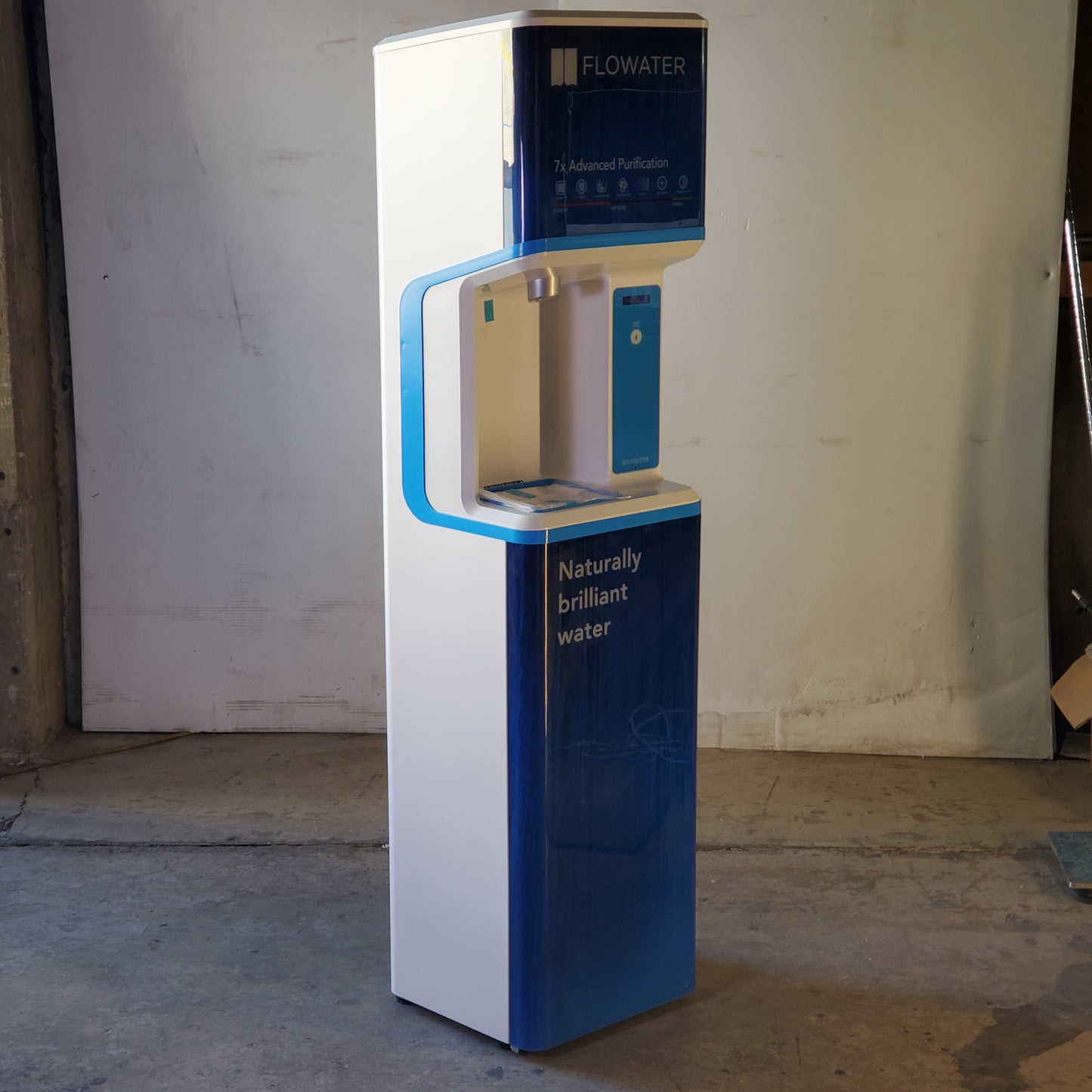 FLOWATER Premium Refill Station for Offices, Breakrooms & Garages Blue / White FW-3000HB0
