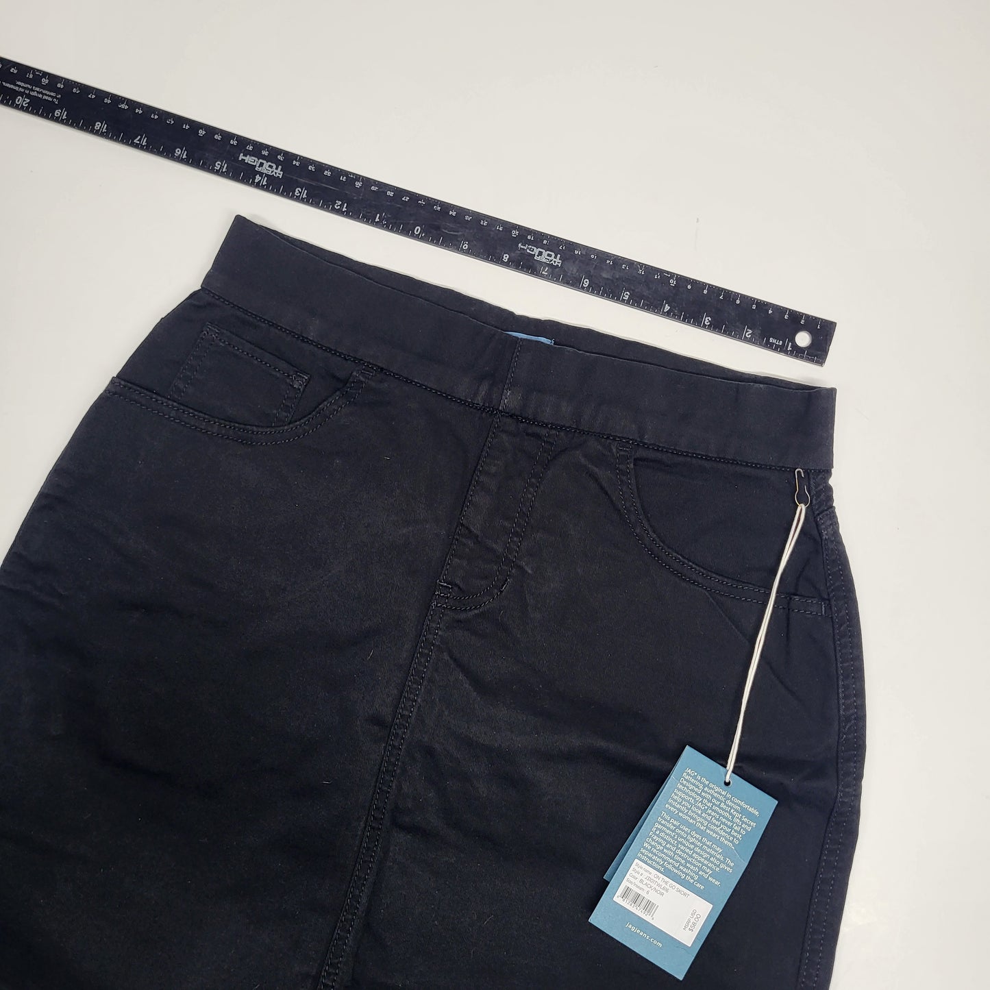 JAG On-the-go Mid Rise Pull-On Skort Womens Sz 6 Black J3101CSA220