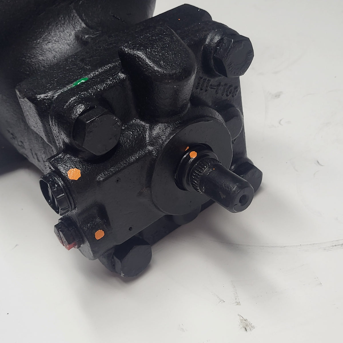 NAPA Remanufactured Replacement Automotive Steering Gear 27-7626 (As Is)