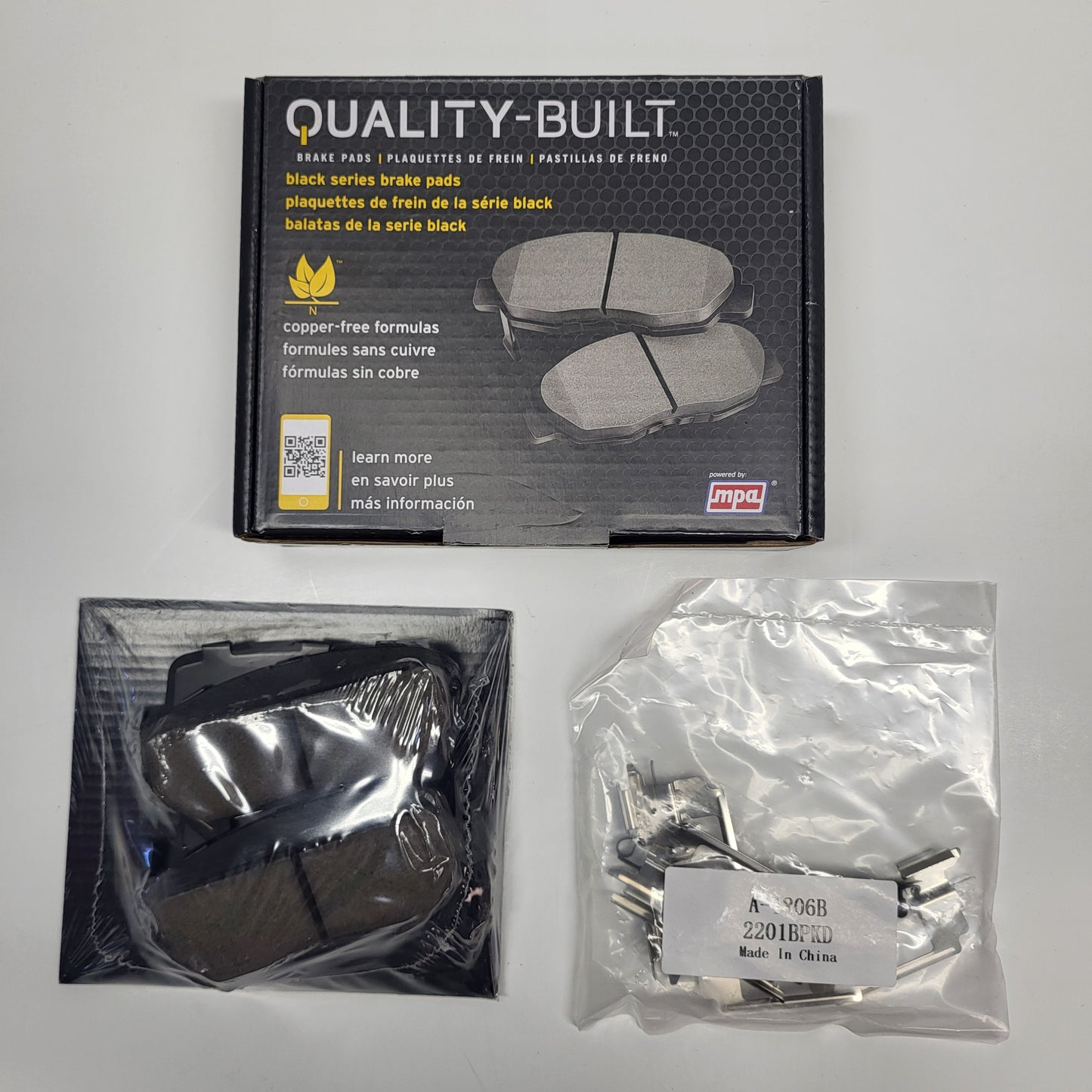QUALITY-BUILT Ceramic Disc Brake Pad Set Black Rear 1003-1806C