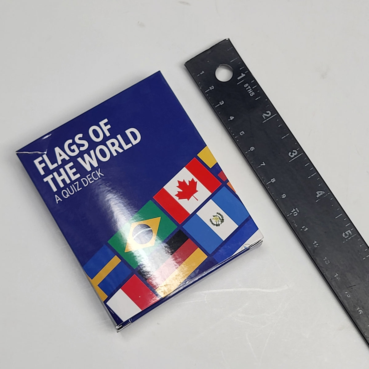 ZA@ POMEGRANATE Flags of the World: a Knowledge Quiz Deck of Cards (As Is)