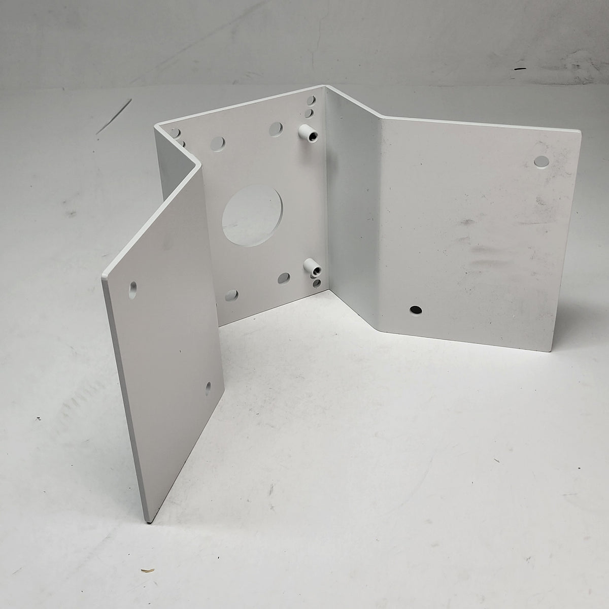 AXIS Bracket Corner Mount for Surveillance Camera White T91A64