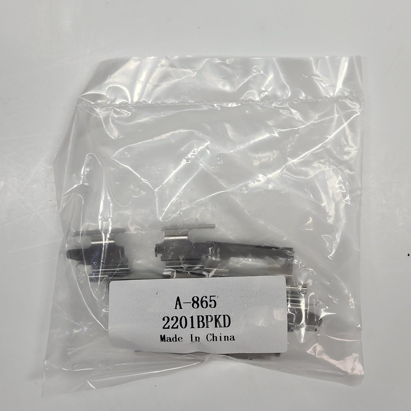 QUALITY-BUILT Ceramic Disc Brake Pad Set Black Rear 1003-0685C