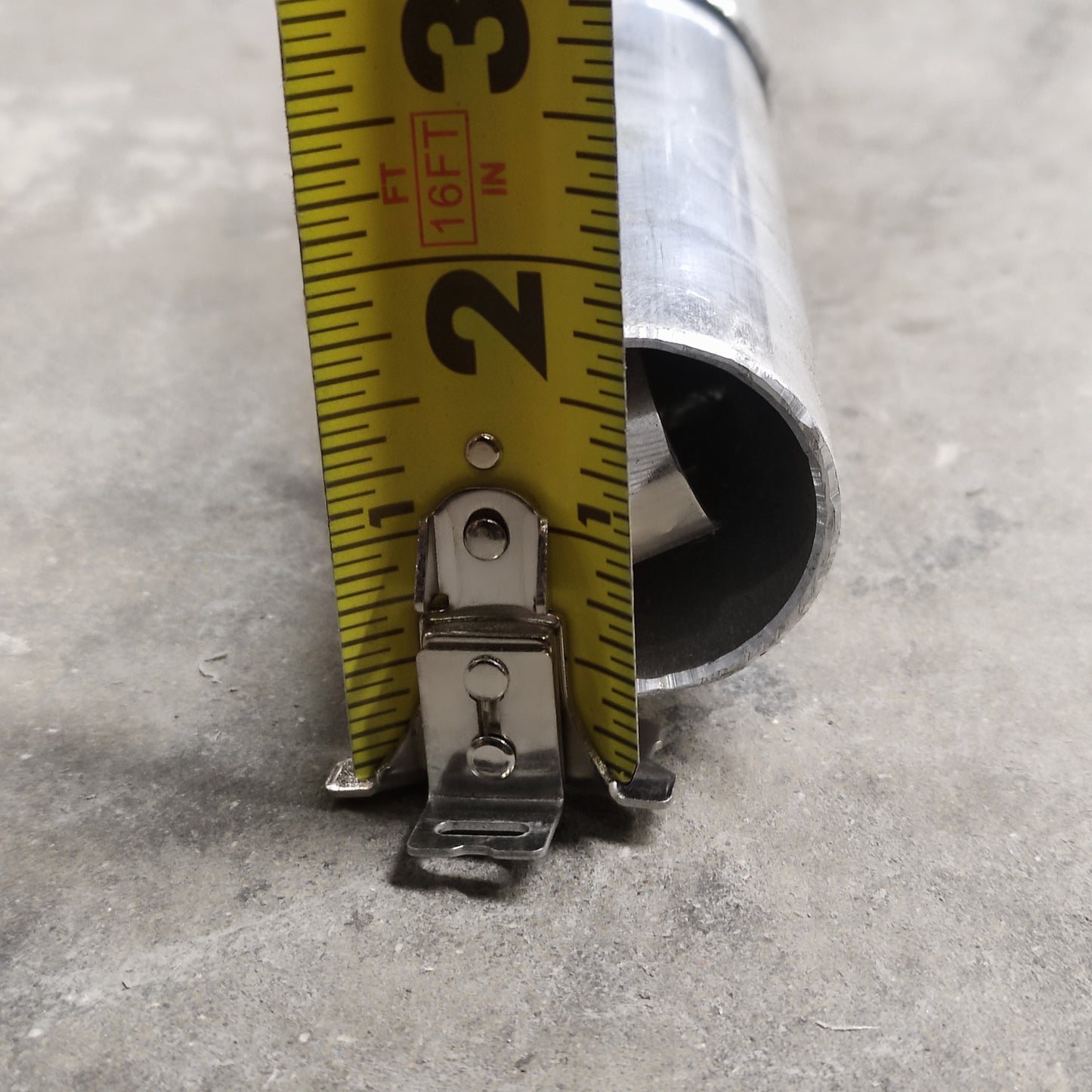 KRAFT TOOL 10' Aluminum Button Handle with Insert - 1-3/4" Diameter CC291 (Minor Damage)