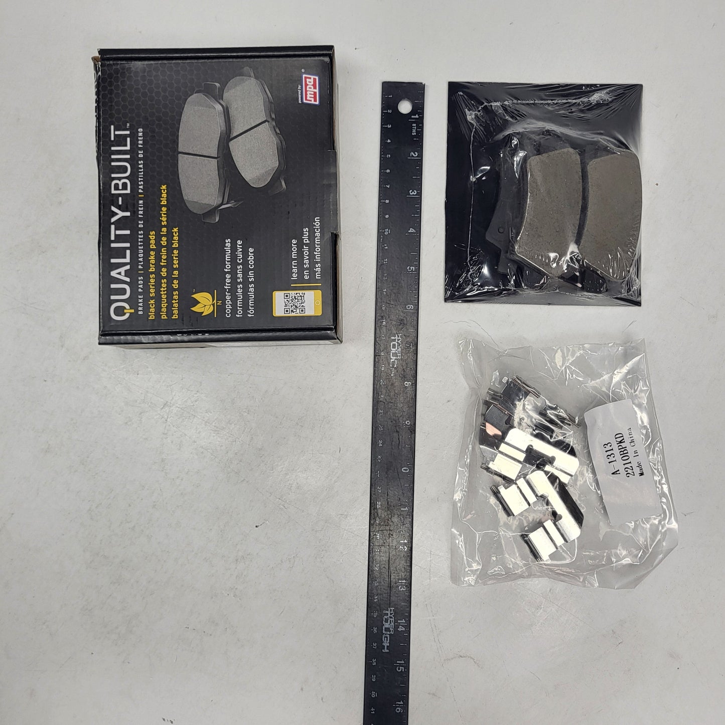 QUALITY-BUILT Ceramic Disc Brake Pad Set Black Rear 1003-1445C