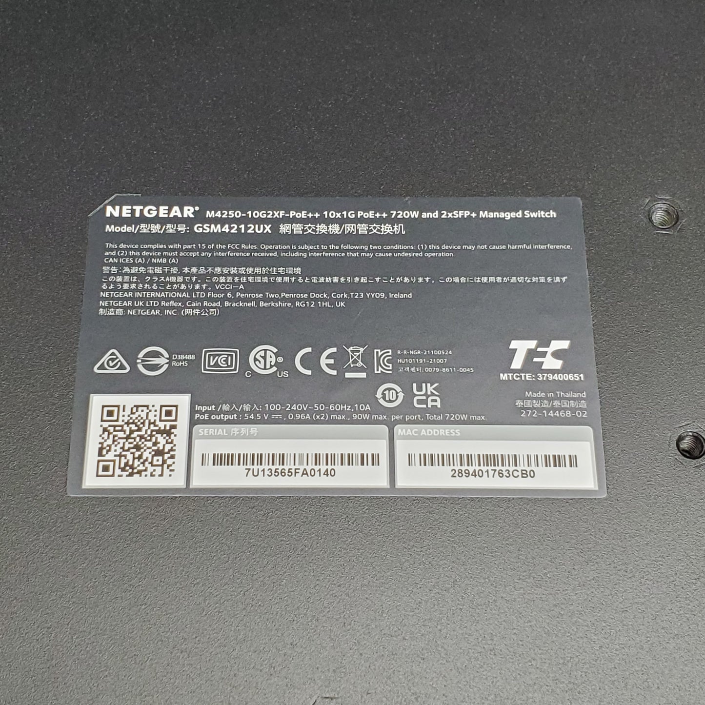 NETGEAR AV Line Managed Gigabit Switch 12 Port M4250-10G2XF-POE++ (Open Box)