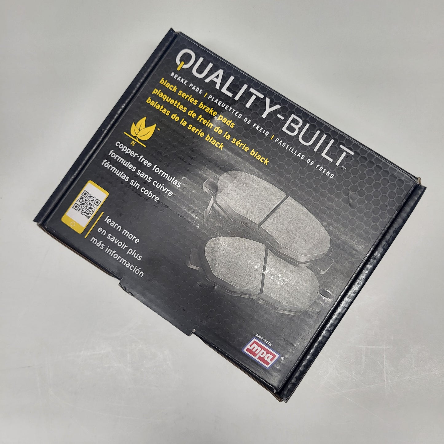 QUALITY-BUILT Ceramic Disc Brake Pad Set Black Front 1003-1432C