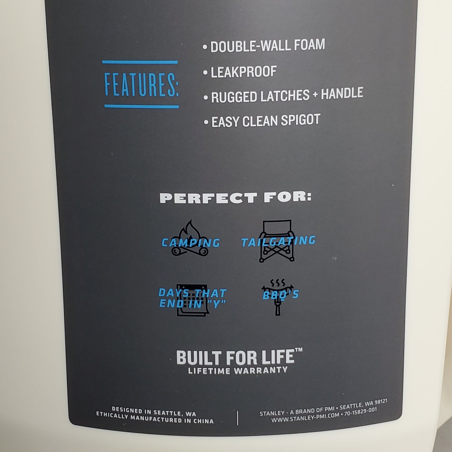 STANLEY Fast Flow Water Jug Dispenser Insulated Beverage Cooler 2 Gal Cream 10-01938-075