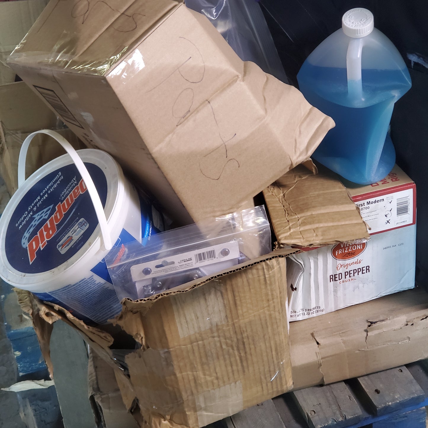 ZA@ Pallet of MIXED Black Nitrile Exam Gloves, Fire Alarm Speaker, Red Pepper, Hand and Body Wash, Caliper, Damprid, Plastic Knives and Etc. (AS-IS)