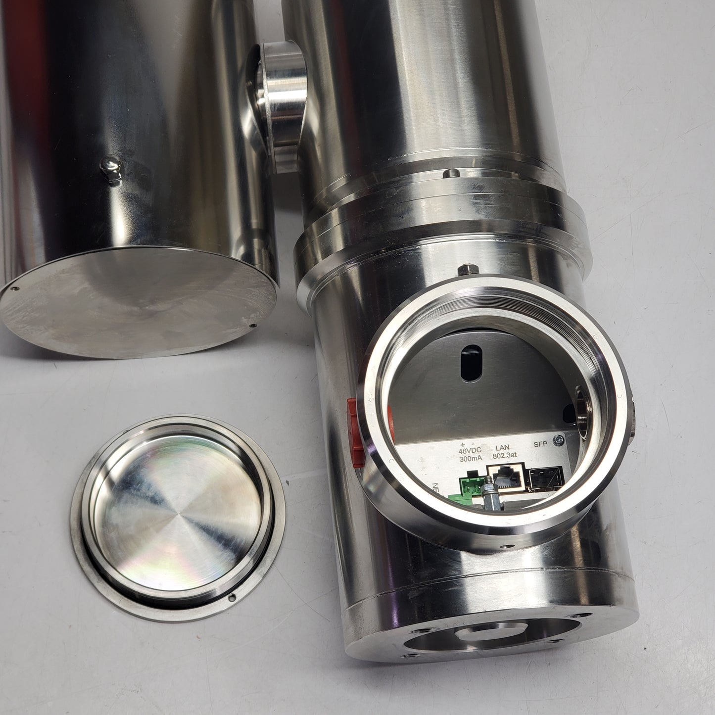 AXIS Globally Certified Explosion-Protected Positioning Network Camera XPQ1785 02278-501-01 (Pre-Owned)