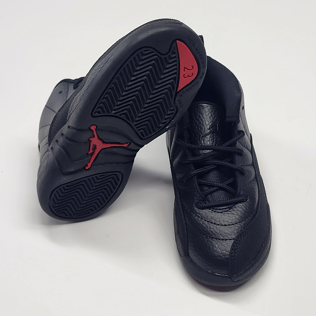 NIKE Jordan 12 Retro Bloodline Kids Sz 10C Black/Varsity Red 151186 003