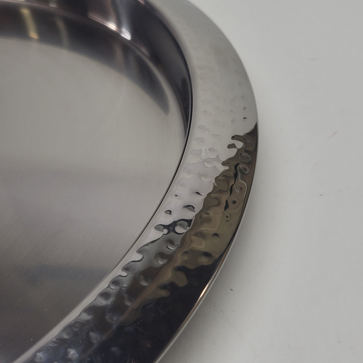 WILLIAMS SONOMA Hammered Round Metal Serving Tray  12.5"x12.5" Silver