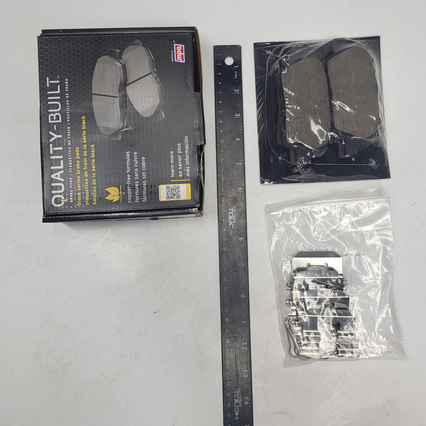 QUALITY-BUILT Ceramic Disc Brake Pad Set Black Rear 1003-1916C