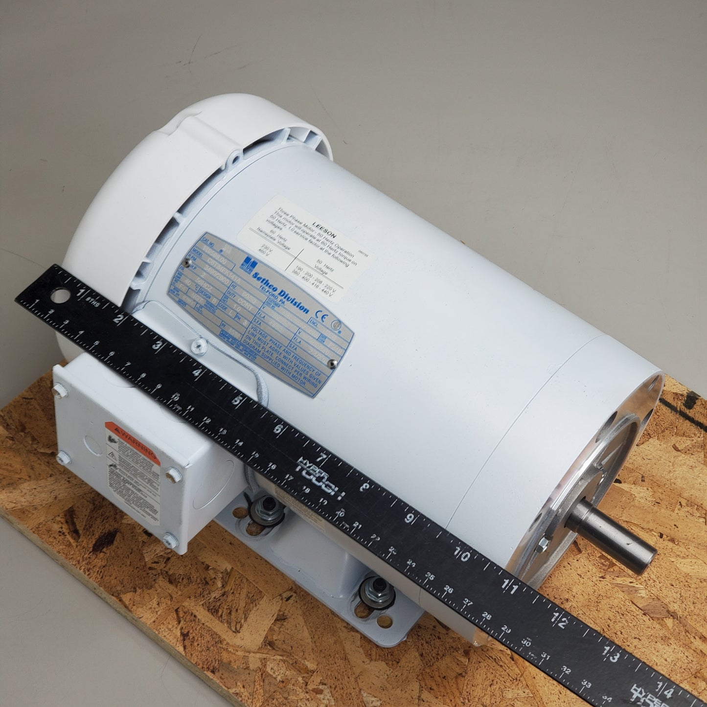 LEESON 3 Phase Continuous Motor 60/50 Hz 5/8" Shaft 2HP White C6T34FK141A