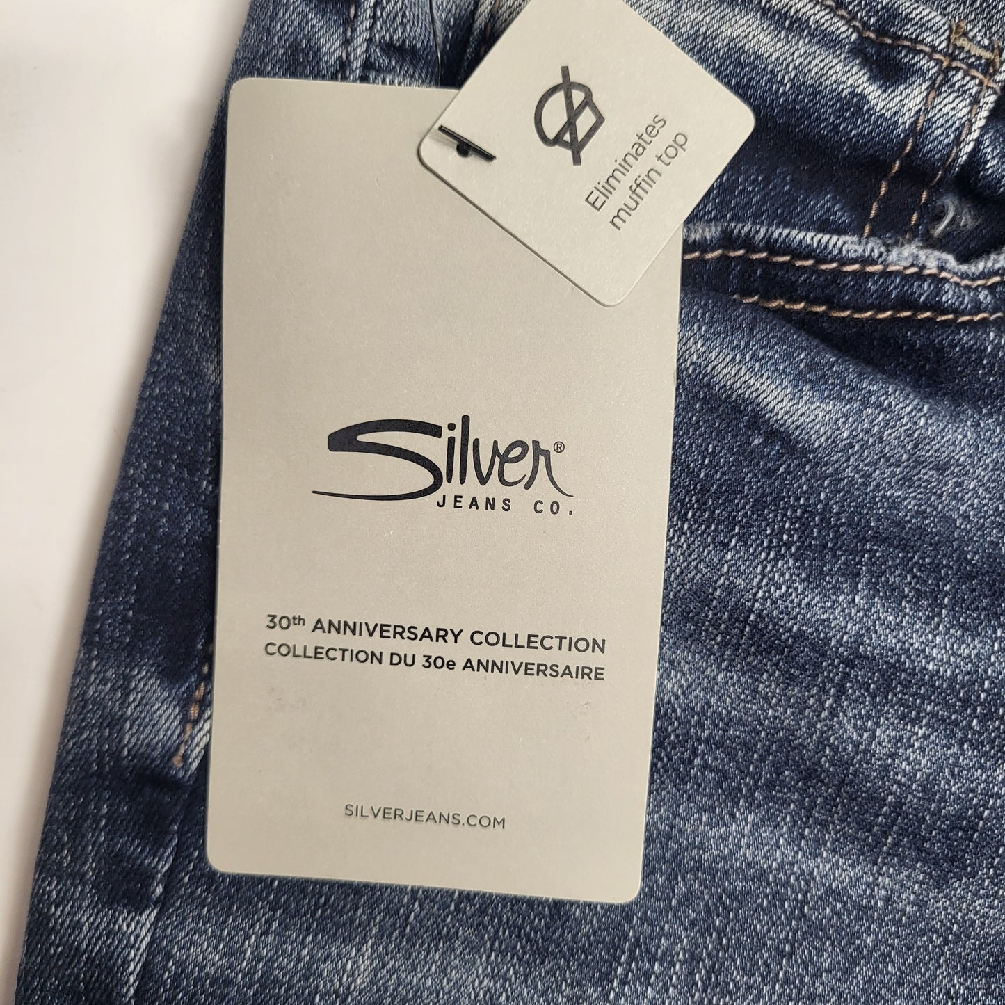 SILVER JEANS CO. Elyse Mid Rise Straight Leg 30th Anniversary Sz 33/31 Indigo
