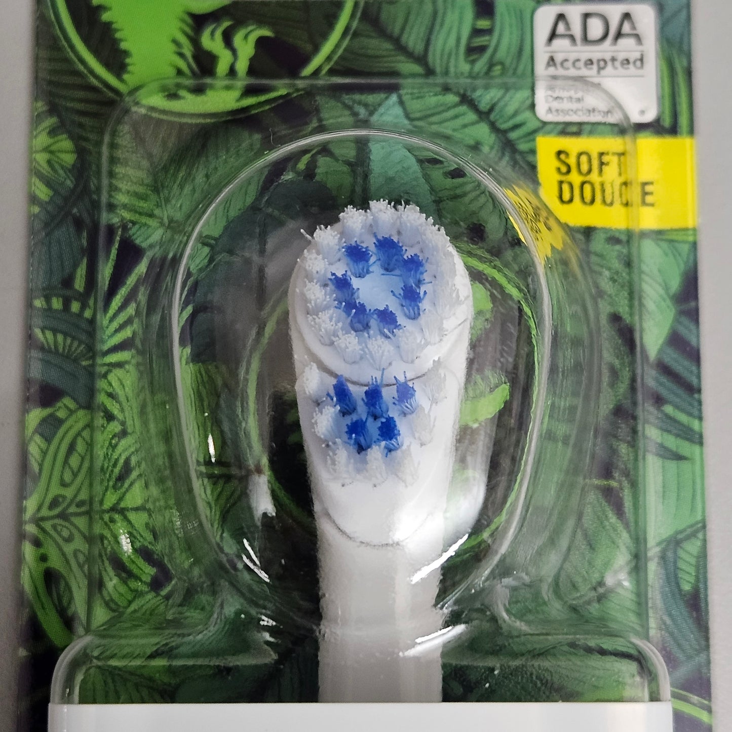 SPINBRUSH (2 PACK) Jurassic World Kid’s Electric Battery Toothbrush 72022068