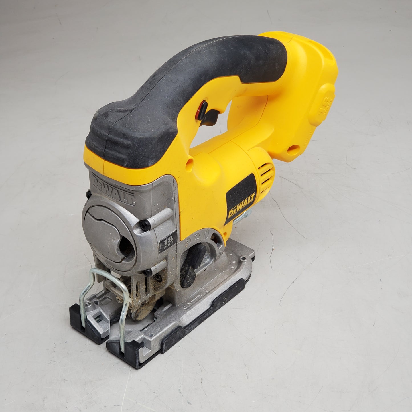 DEWALT Cordless Jigsaw Tool Only 18V DC330 (Pre-Owned)