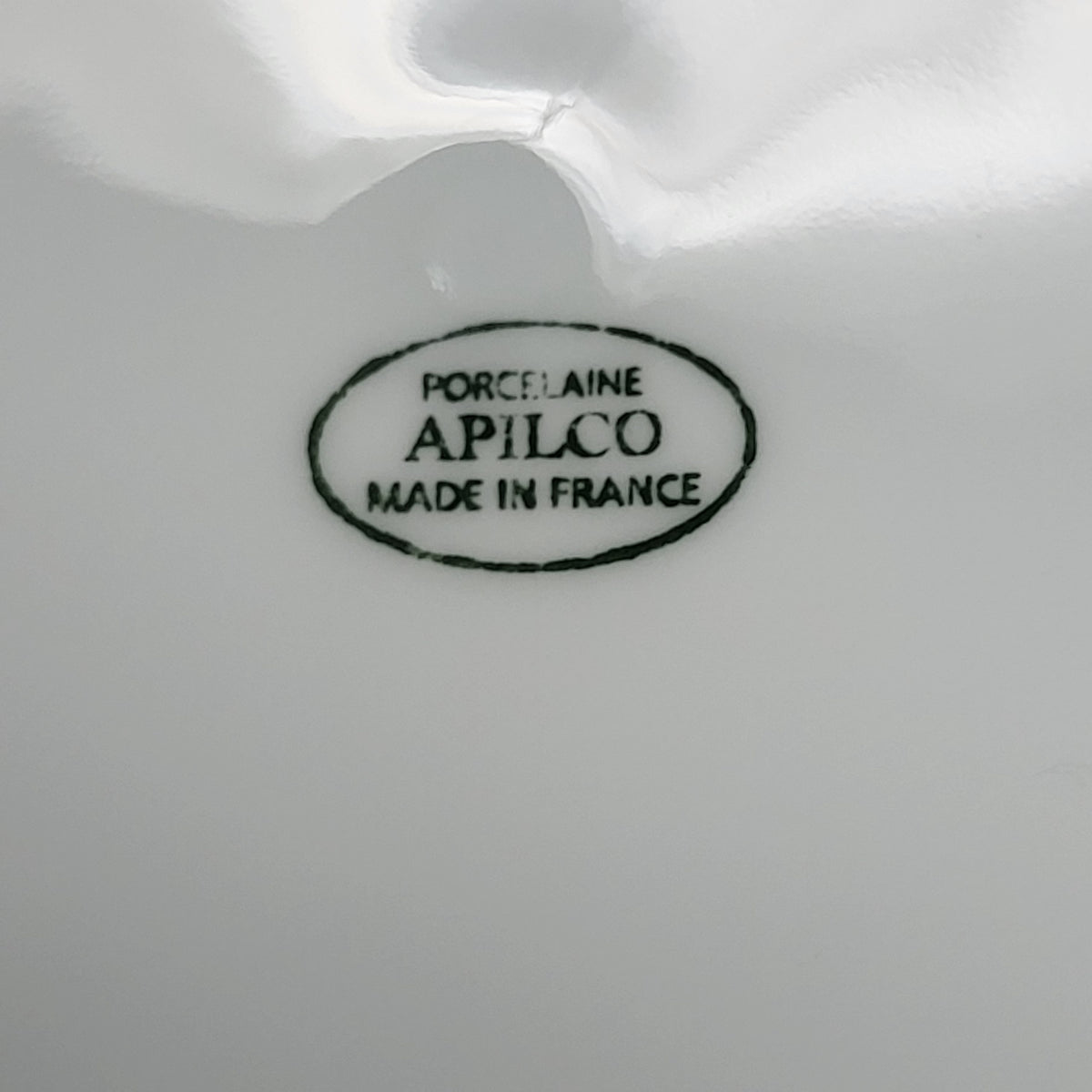 APILCO  Tuileries Porcelain Salad Medium Serving Bowl   9" All White
