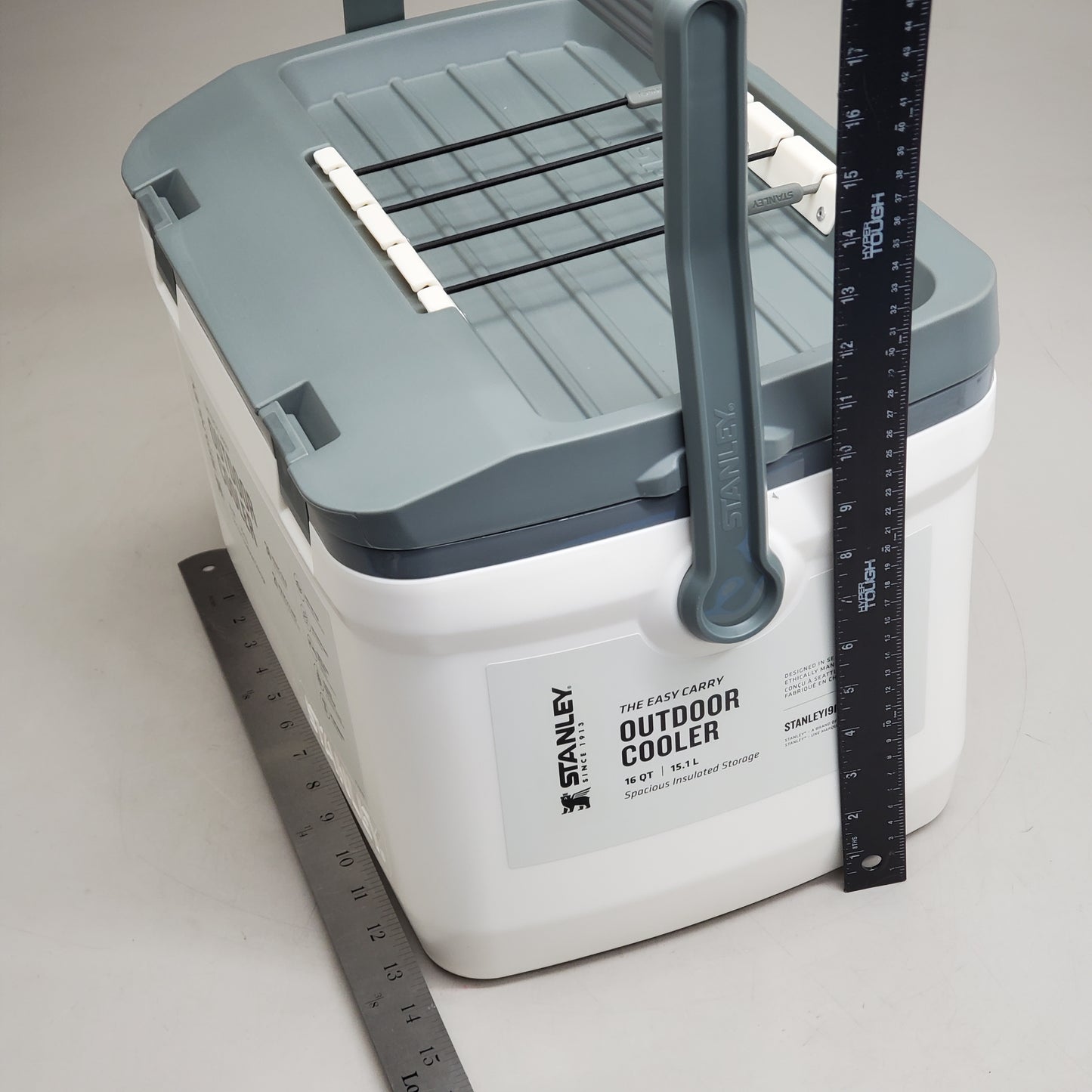 STANLEY Heavy Duty Outdoor Camping Cooler W/ Easy Carry Handle 18 QT Polar 10-01623-067