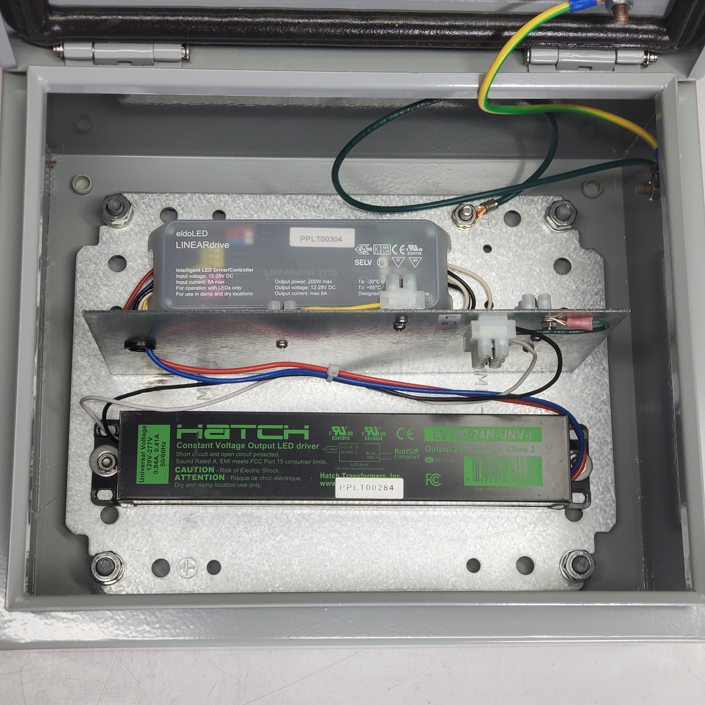 DESIGNPLAN Led Fountain Lighting Power Supply W/ Hardware & Key FPV-100100024