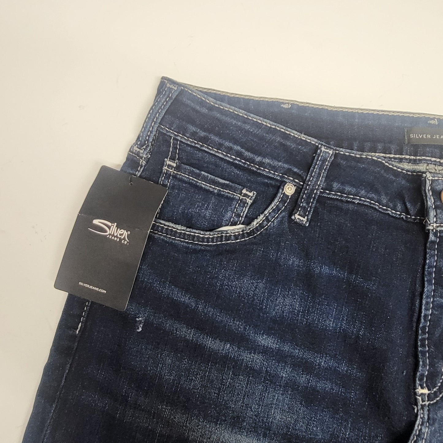 SILVER JEANS CO. Boyfriend Mid Rise Sz 14/29 Indigo L27101SSX365